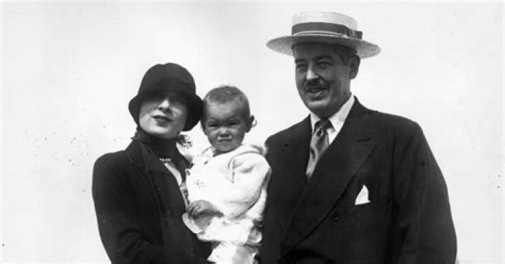 The Untold Truth of the Vanderbilt Family's Enormous Fortune