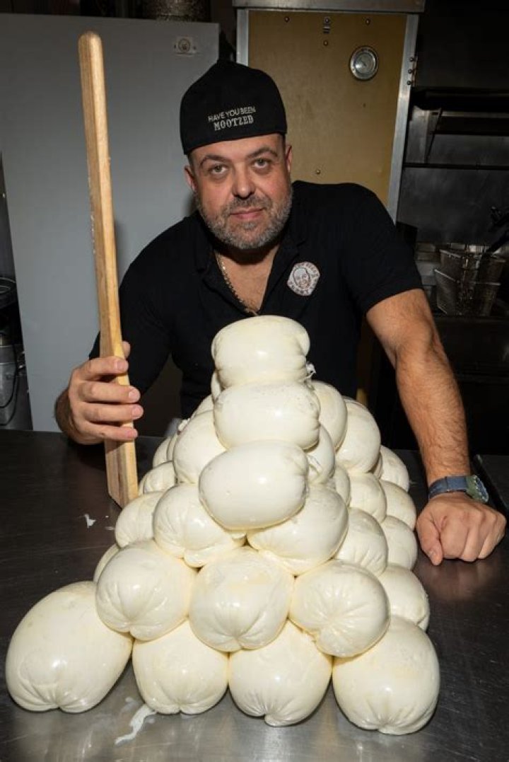 Vinnie Mootz: The Enigmatic Culinary Wizard