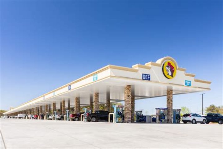 A Comprehensive Guide to the Ownership of Buc-ee's Gas Stations