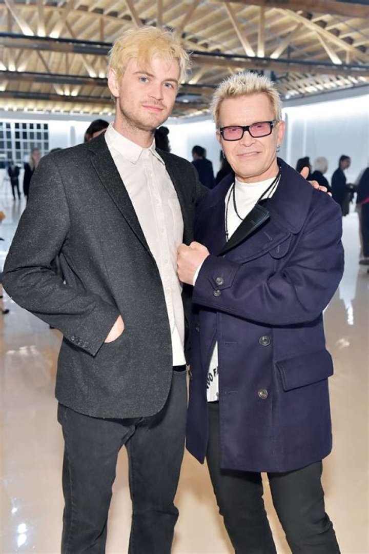 Willem Wolf Broad: The Ultimate Guide to His Life, Career, and Achievements