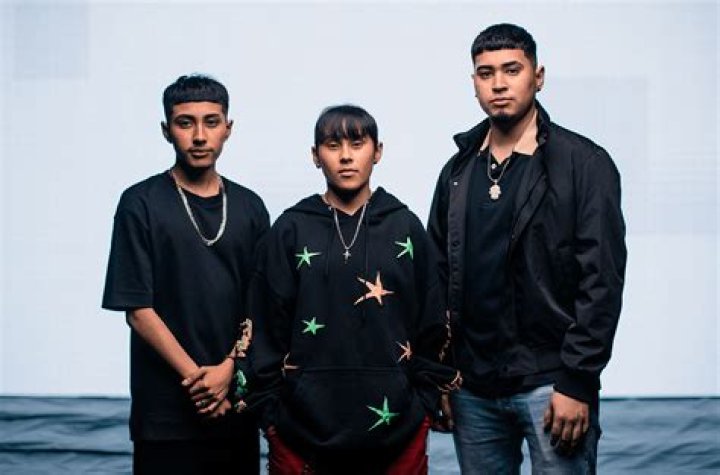 Yaritza y Su Esencia Age: Unveiling the Journey of a Rising Star