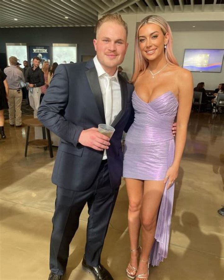 Zach Too's Wife: A Deep Dive into Their Relationship