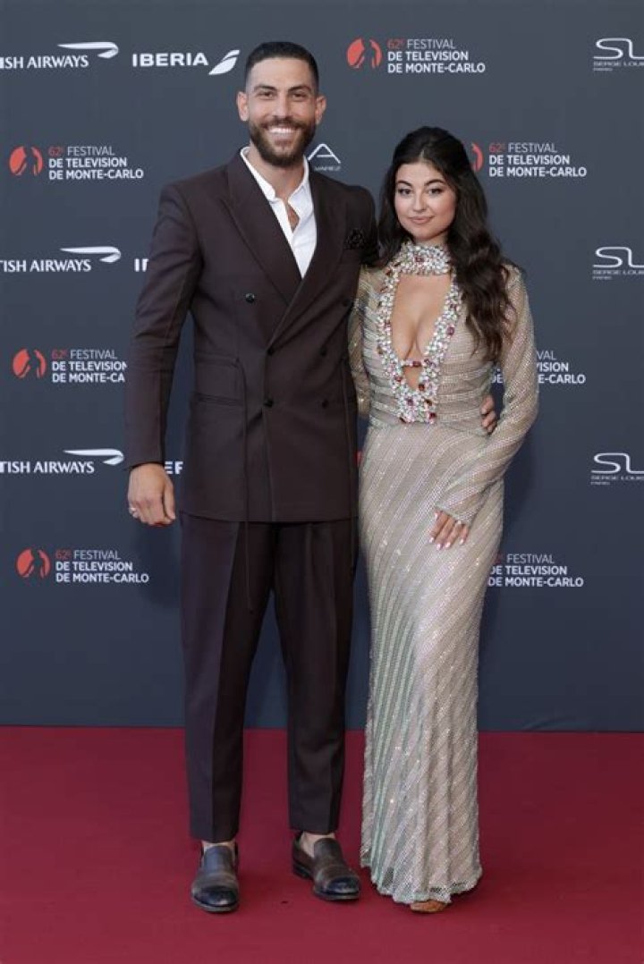 Unveiling the Life of Zeeko Zaki's Wife: A Deep Dive