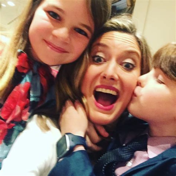 Zoe Perry: A Glimpse into Her Life and Children